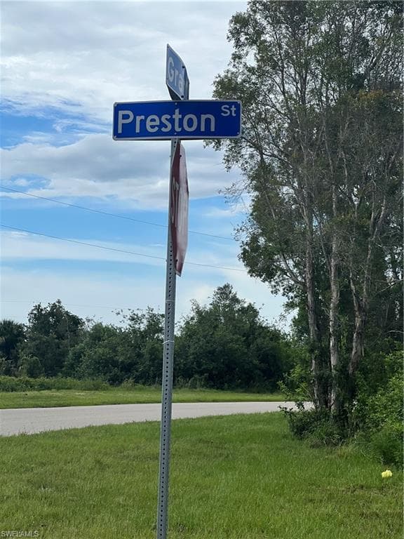188 Preston ST LEHIGH ACRES, FL 33974
