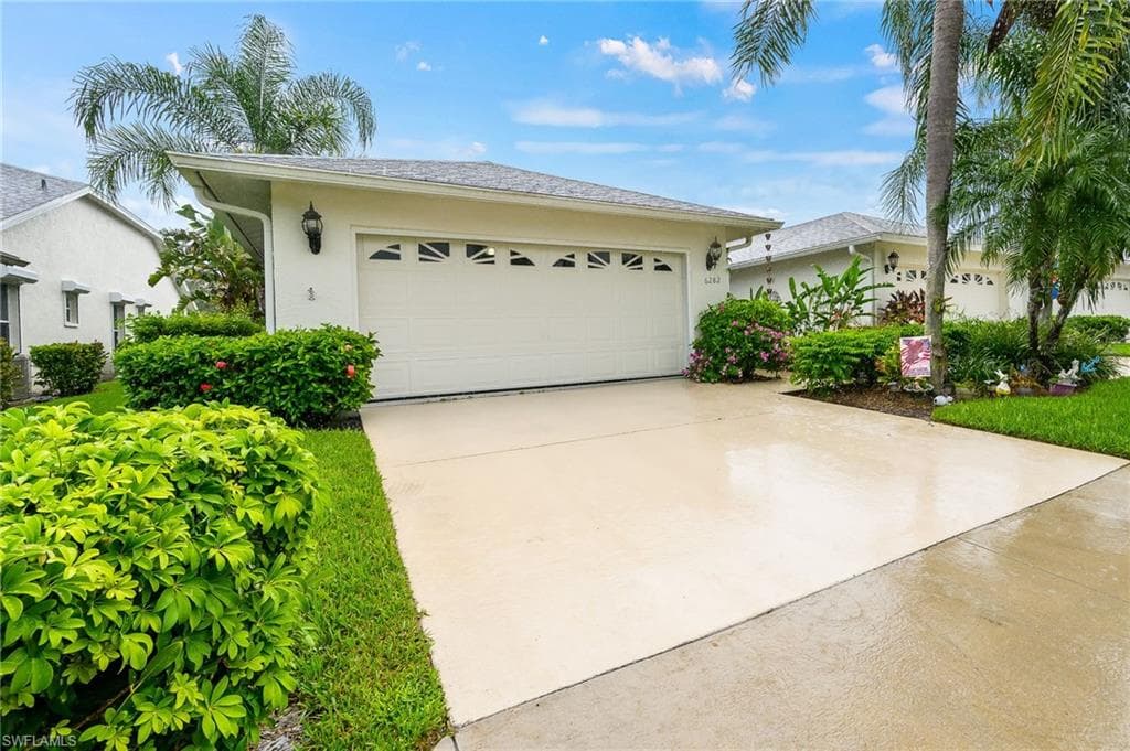 6282 Shadowood CIR 1601 NAPLES, FL 34112