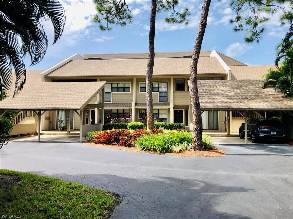 16436 Timberlakes DR 104 FORT MYERS, FL 33908