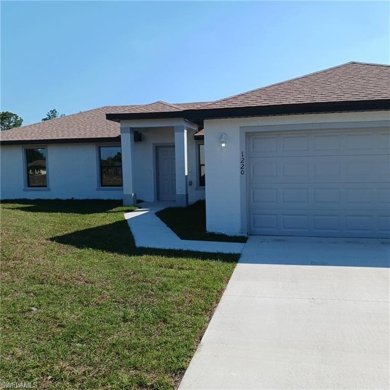 761 Oakridge AVE S LEHIGH ACRES, FL 33974