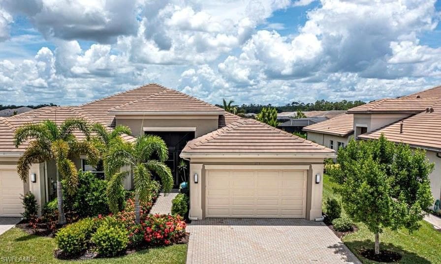 28435 Halton LN BONITA SPRINGS, FL 34135
