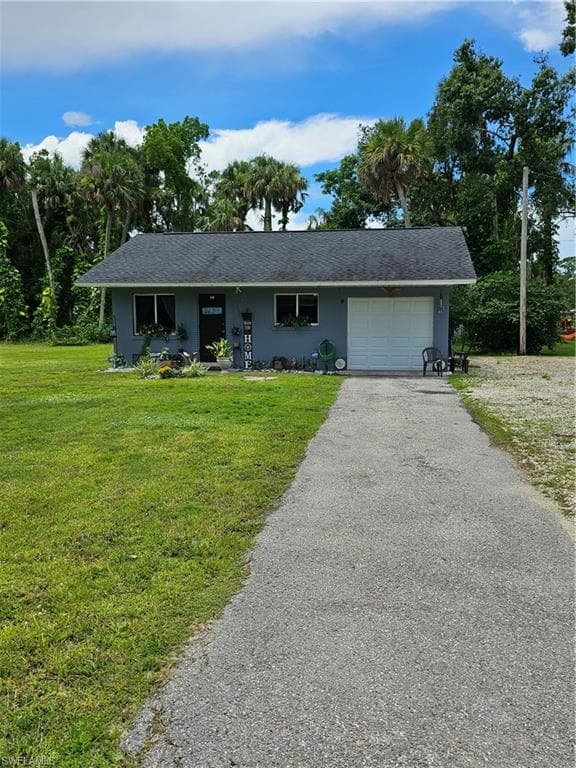 183 W Mariana AVE NORTH FORT MYERS, FL 33903
