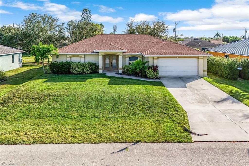124 SW 30th TER CAPE CORAL, FL 33914