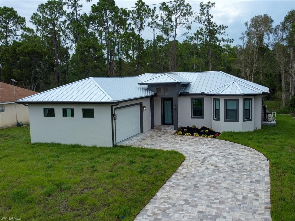 505 Rogue ST LEHIGH ACRES, FL 33974