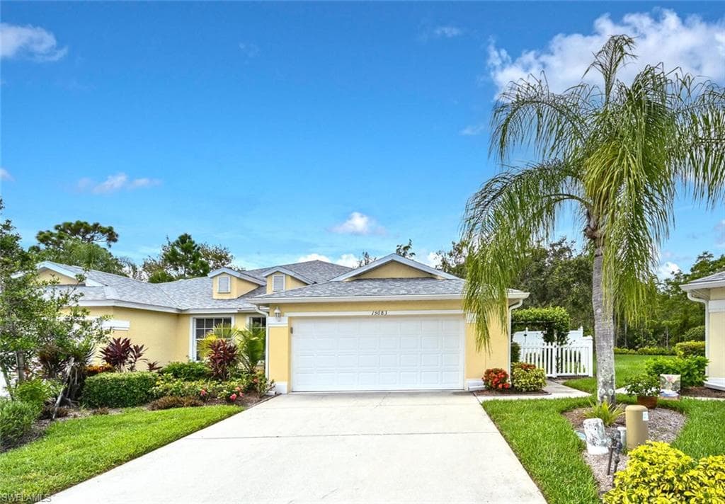 15083 Sterling Oaks DR NAPLES, FL 34110