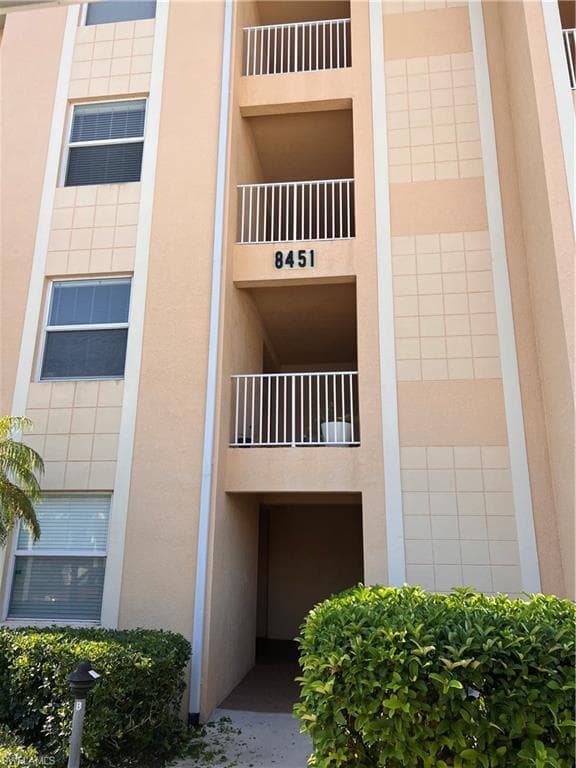 8451 Kingbird LOOP 331 ESTERO, FL 33967