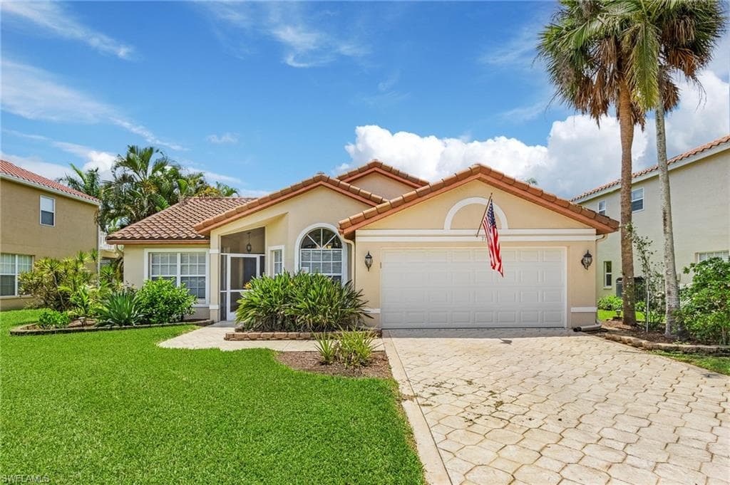 7759 Cameron CIR FORT MYERS, FL 33912