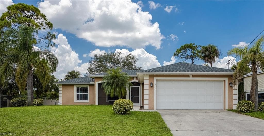 6053 Higgins AVE FORT MYERS, FL 33905