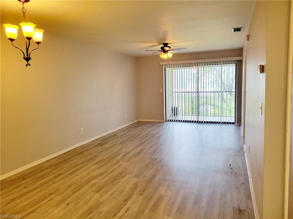 136 Cape Coral PKWY W 12 CAPE CORAL, FL 33914