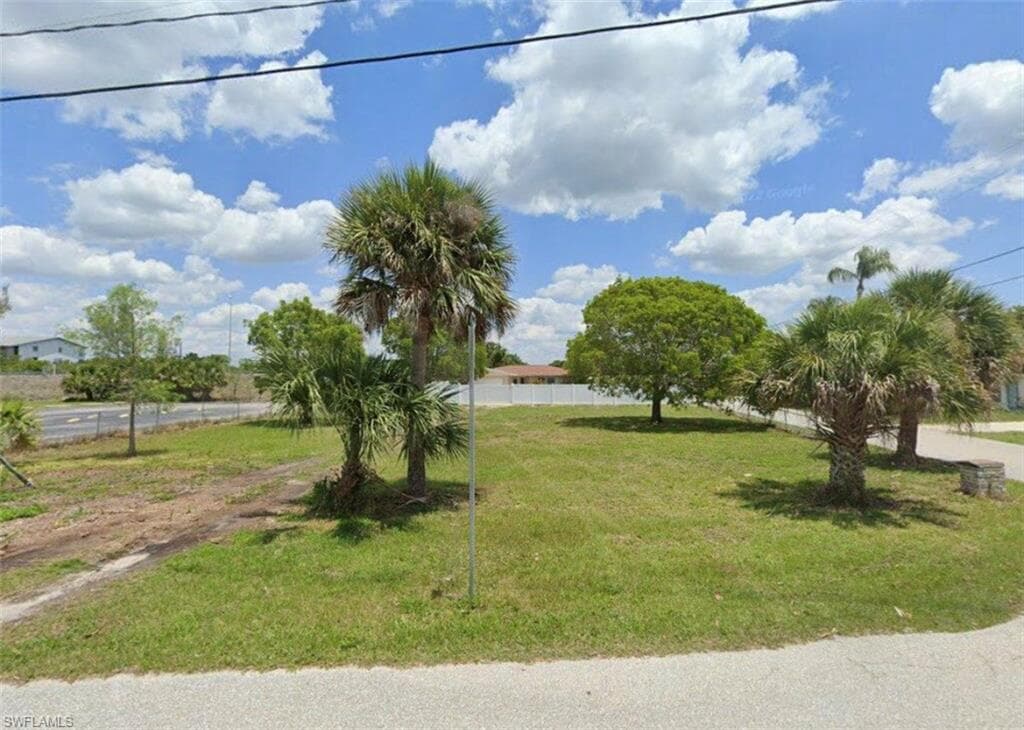 1405 Point Of Pines RD ENGLEWOOD, FL 34223