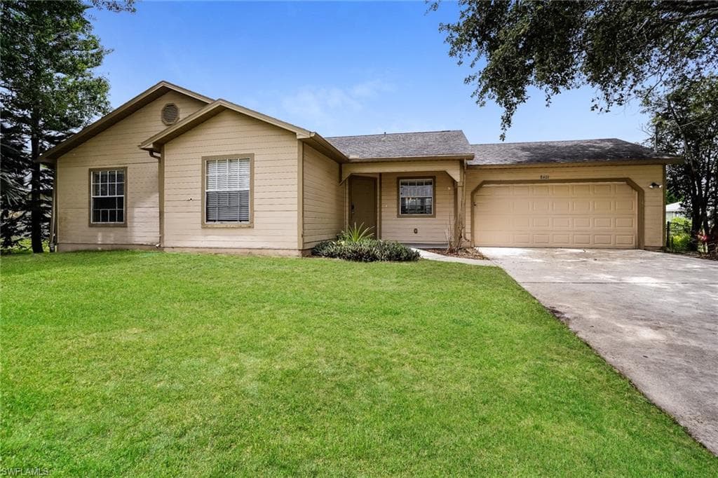 8401 Grove RD FORT MYERS, FL 33967