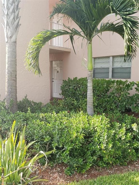 101 Forest Lakes BLVD A-105 NAPLES, FL 34105