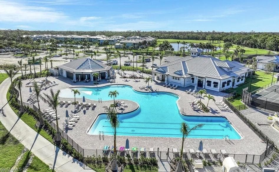 14194 HERITAGE LANDING BLVD 627 PUNTA GORDA, FL 33955