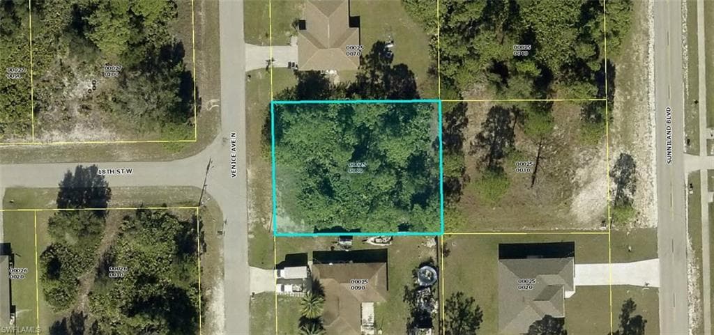 1704 Venice AVE N LEHIGH ACRES, FL 33971