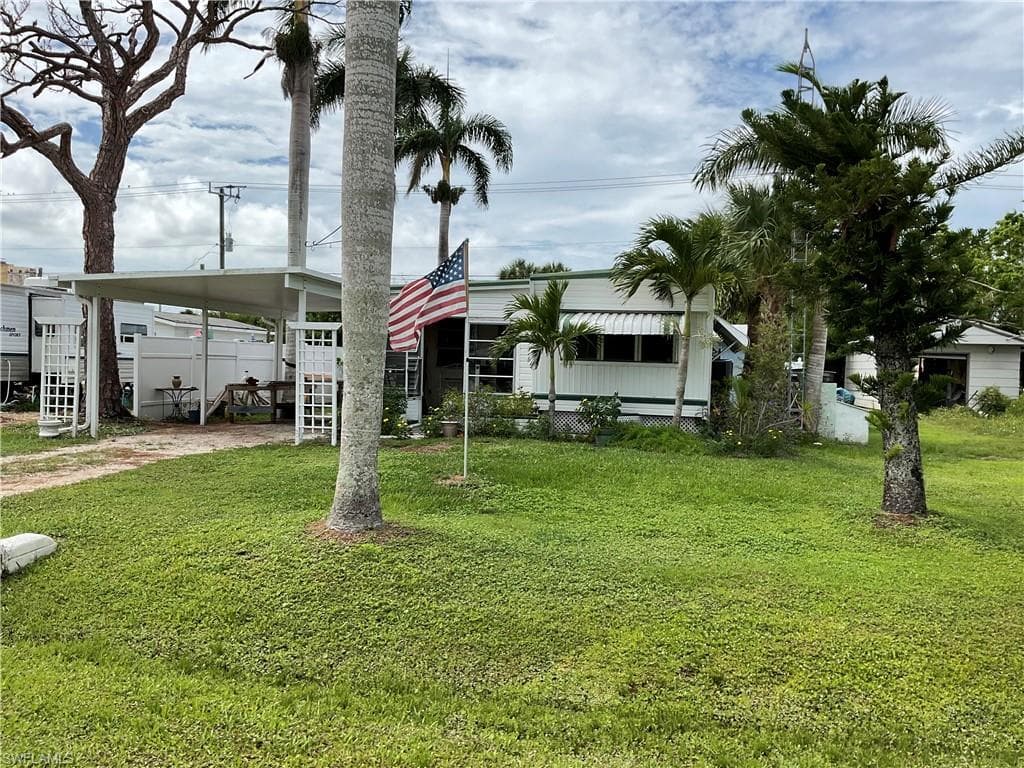 13171 Point Breeze DR FORT MYERS, FL 33908