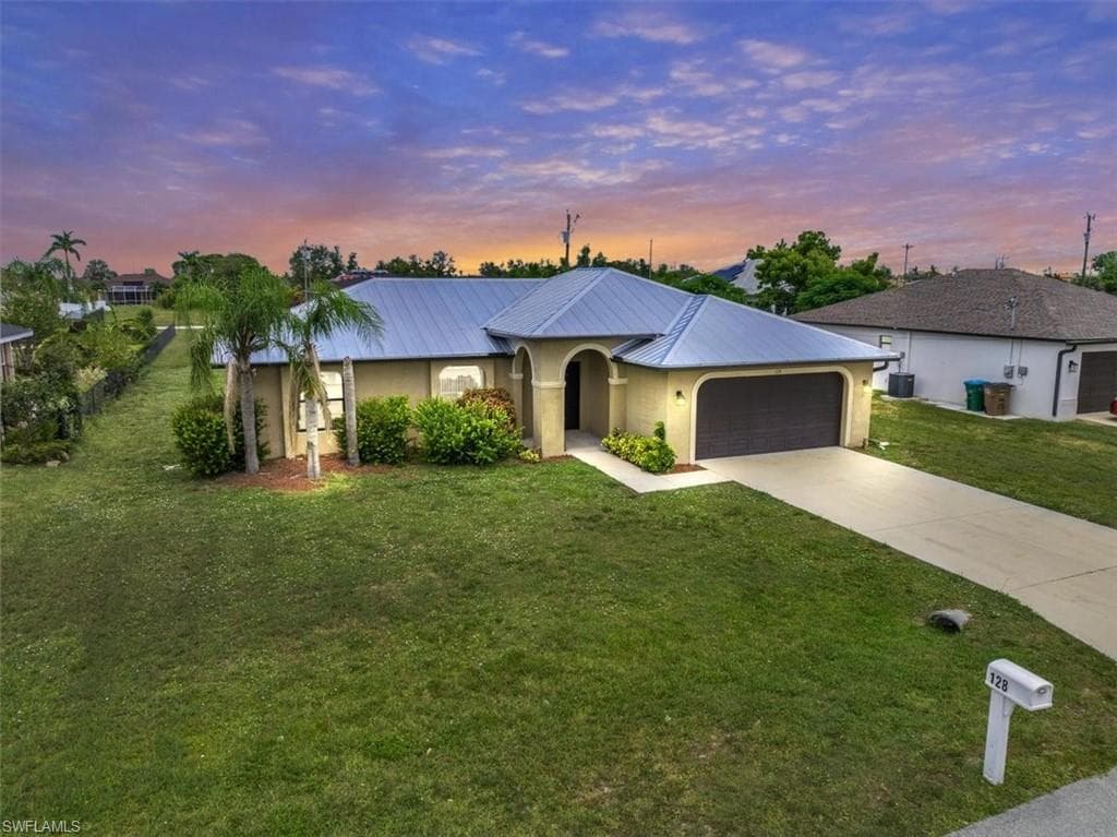 128 SE 5th PL CAPE CORAL, FL 33990