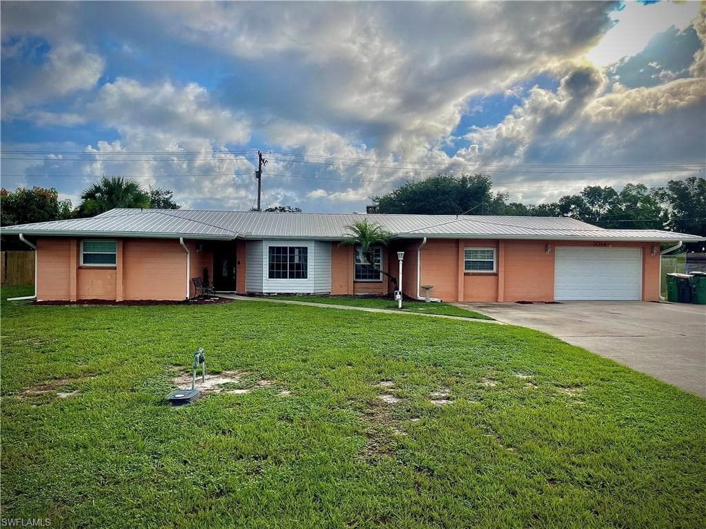 1014 Jefferson AVE W IMMOKALEE, FL 34142