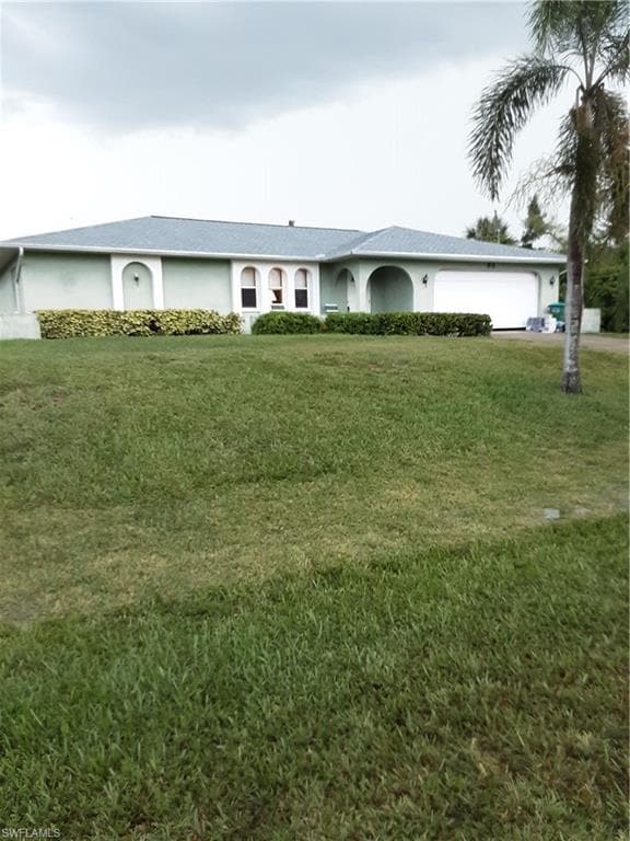 32 SW 17th PL CAPE CORAL, FL 33991