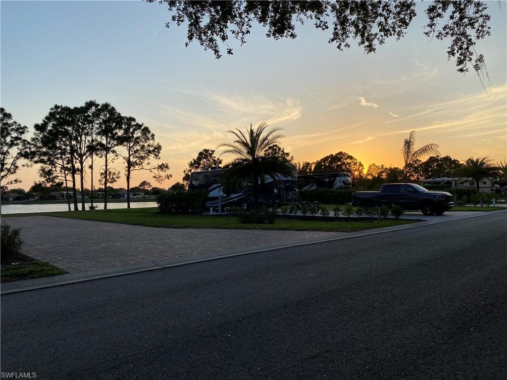 13815 Golden Palms CIR FORT MYERS, FL 33913