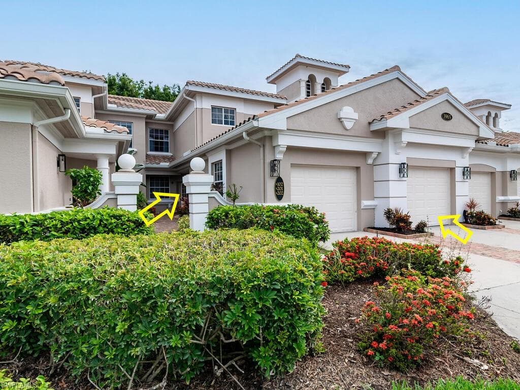 3965 Deer Crossing CT 102 NAPLES, FL 34114