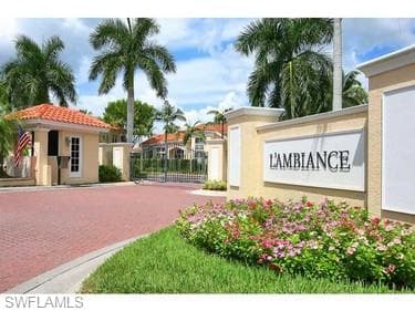 800 Lambiance CIR 8-202 NAPLES, FL 34108