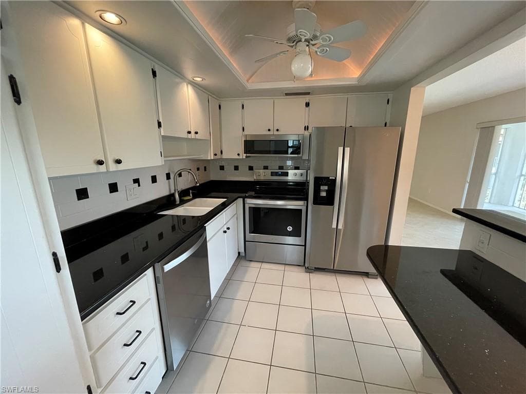 1155 Sandpiper ST E6 NAPLES, FL 34102