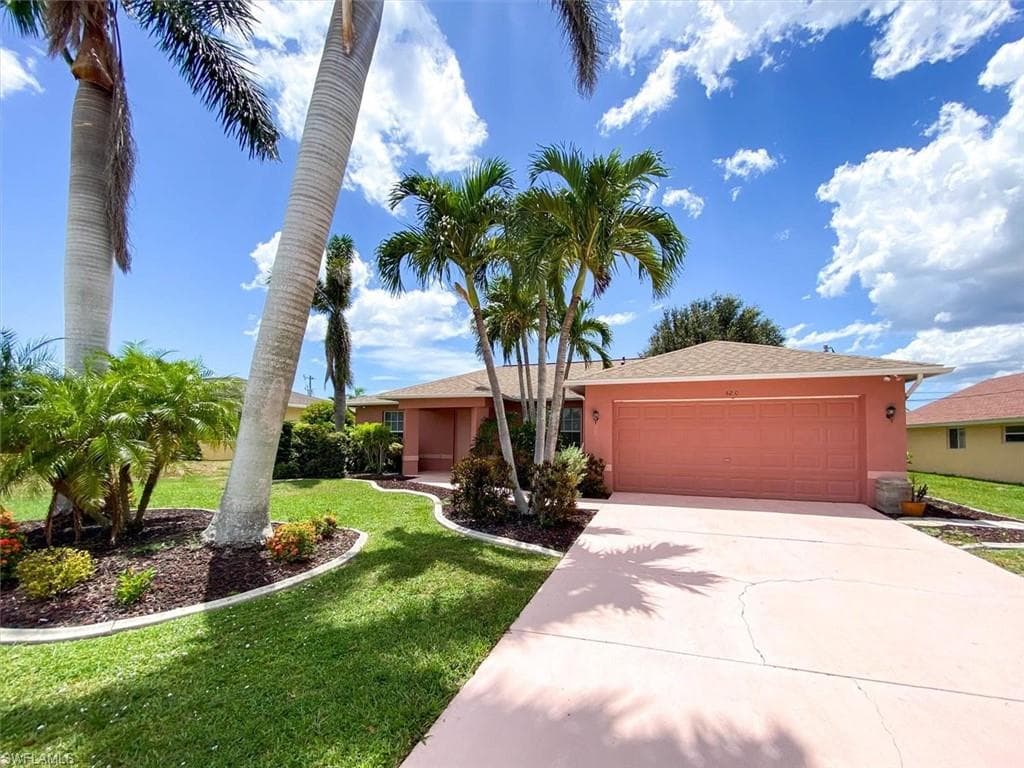 4210 SW 6th PL CAPE CORAL, FL 33914
