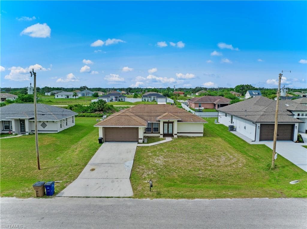 2517 43rd ST SW LEHIGH ACRES, FL 33976