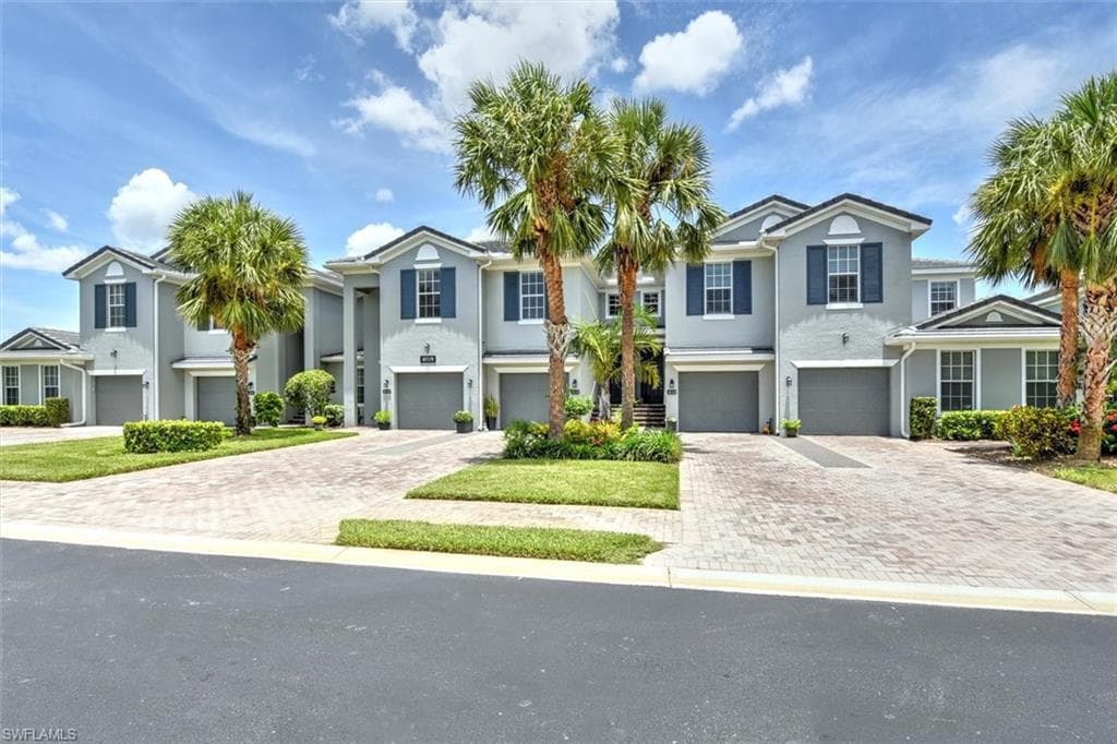 16571 Goldenrod LN 203 ALVA, FL 33920