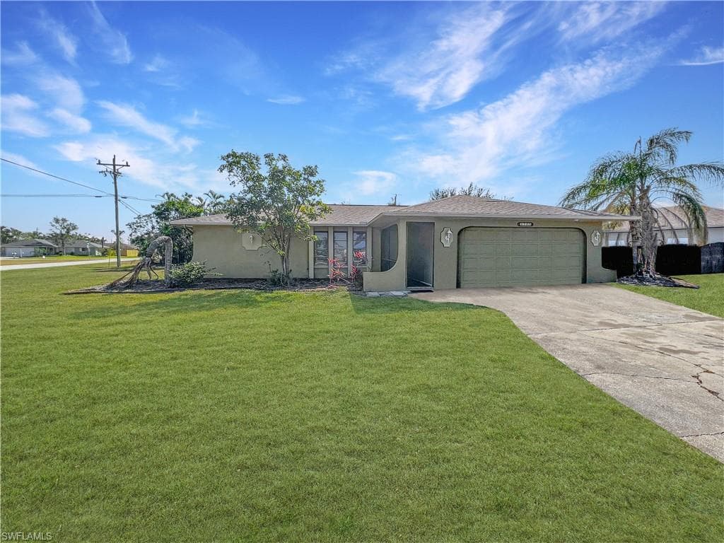 3705 SW 7th PL CAPE CORAL, FL 33914