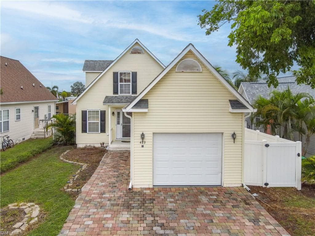 473 Leawood CIR NAPLES, FL 34104