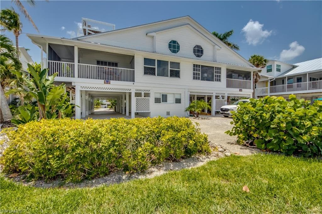 8221 Main ST BOKEELIA, FL 33922