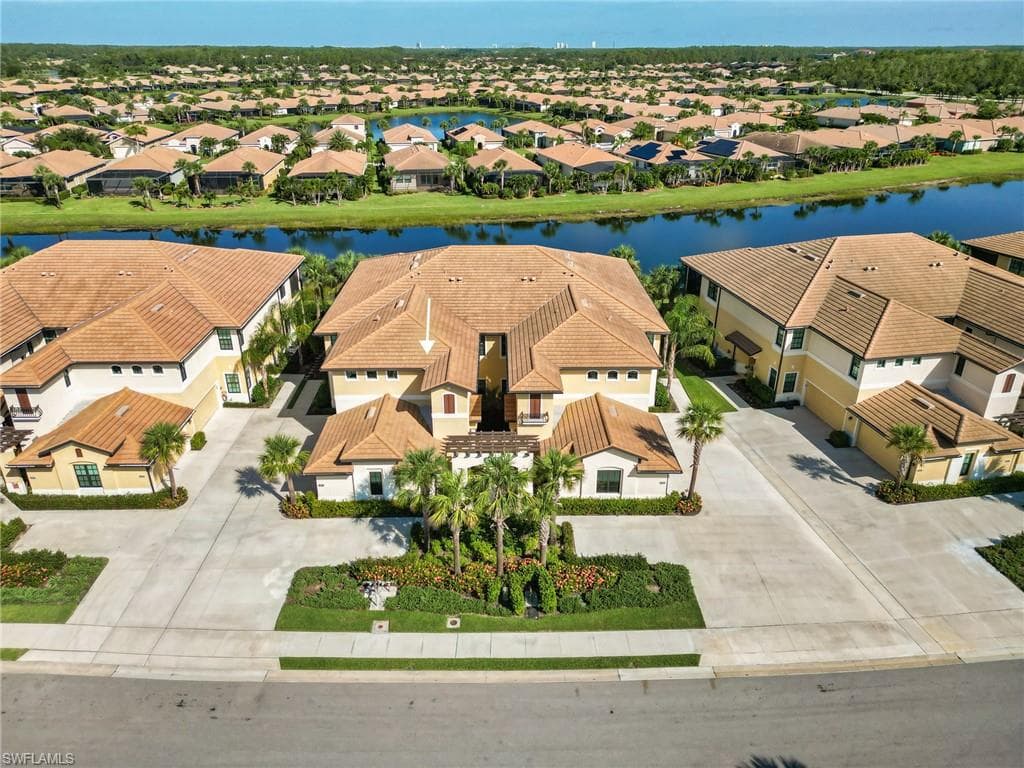 10520 Casella WAY 201 FORT MYERS, FL 33913