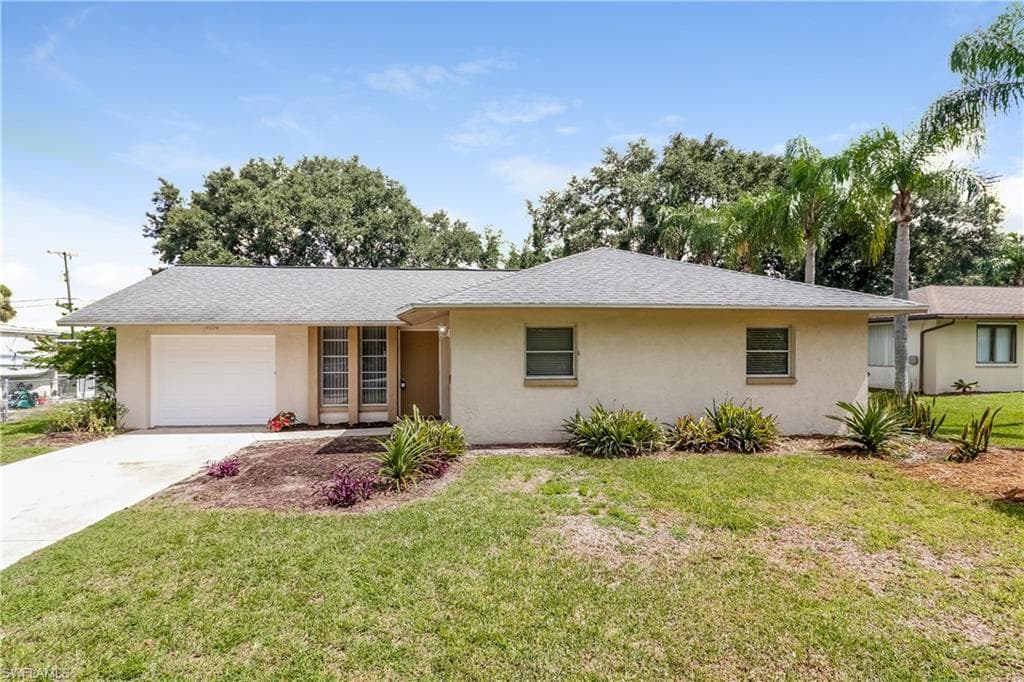 14056 Marquette BLVD FORT MYERS, FL 33905