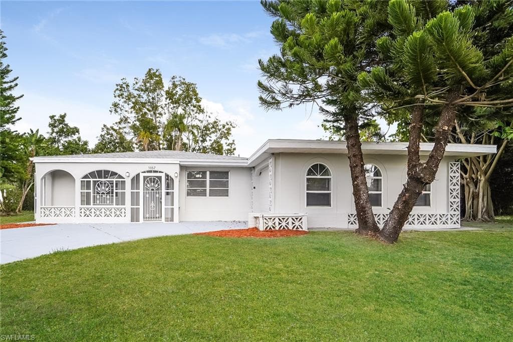 5662 Espanola AVE NORTH PORT, FL 34287