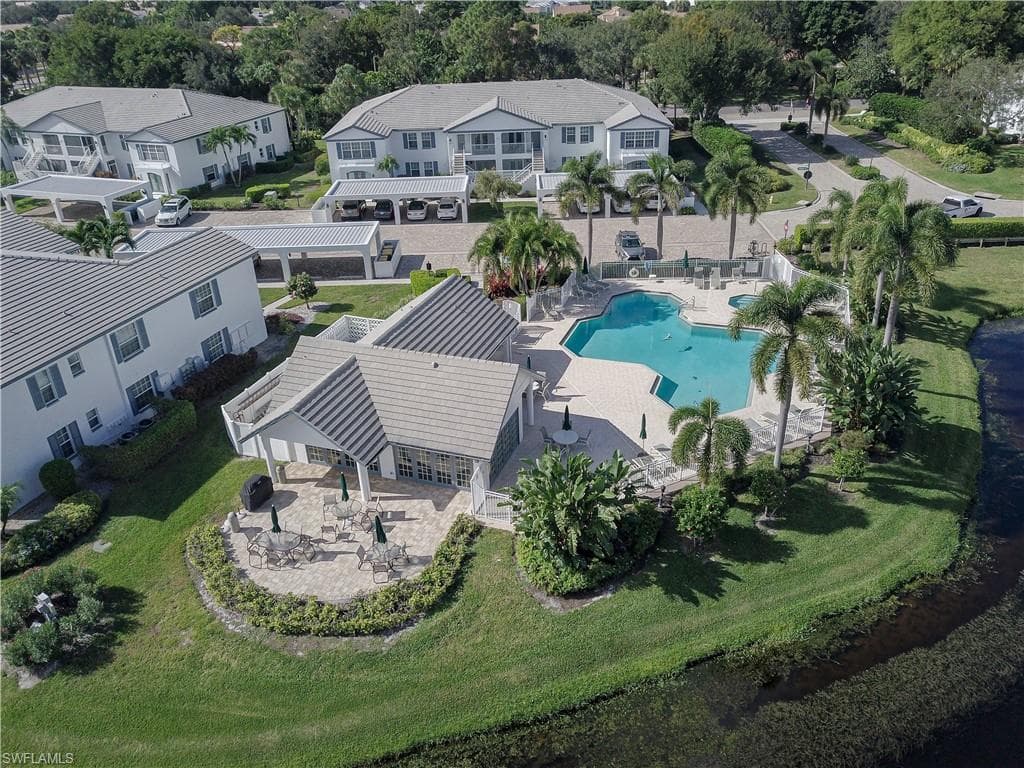 841 Tanbark DR 104 NAPLES, FL 34108