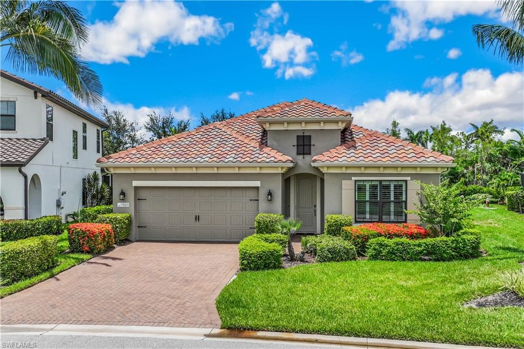 11520 Grey Egret CIR FORT MYERS, FL 33966