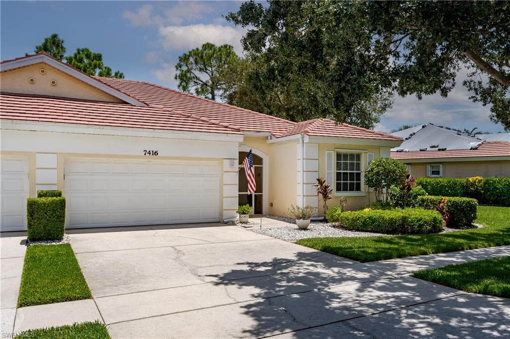 7416 Berkshire Pines DR NAPLES, FL 34104