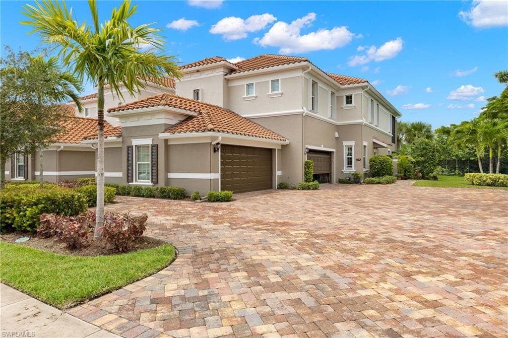 10201 Glastonbury CIR 202 FORT MYERS, FL 33913