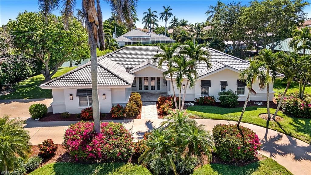 541 Conover CT MARCO ISLAND, FL 34145