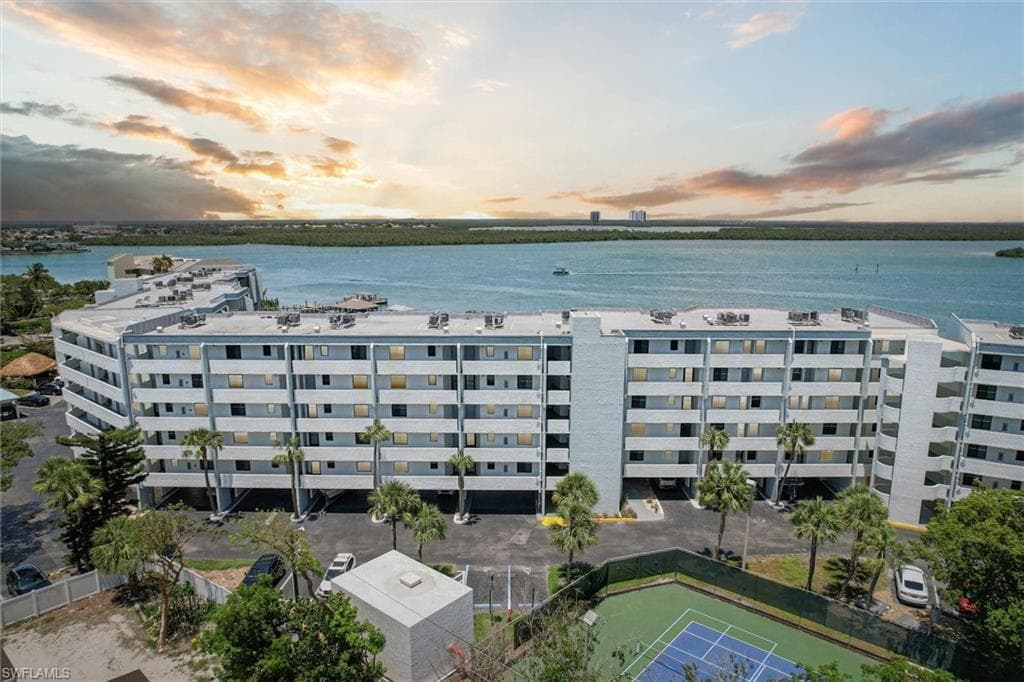 1085 Bald Eagle DR A603 MARCO ISLAND, FL 34145