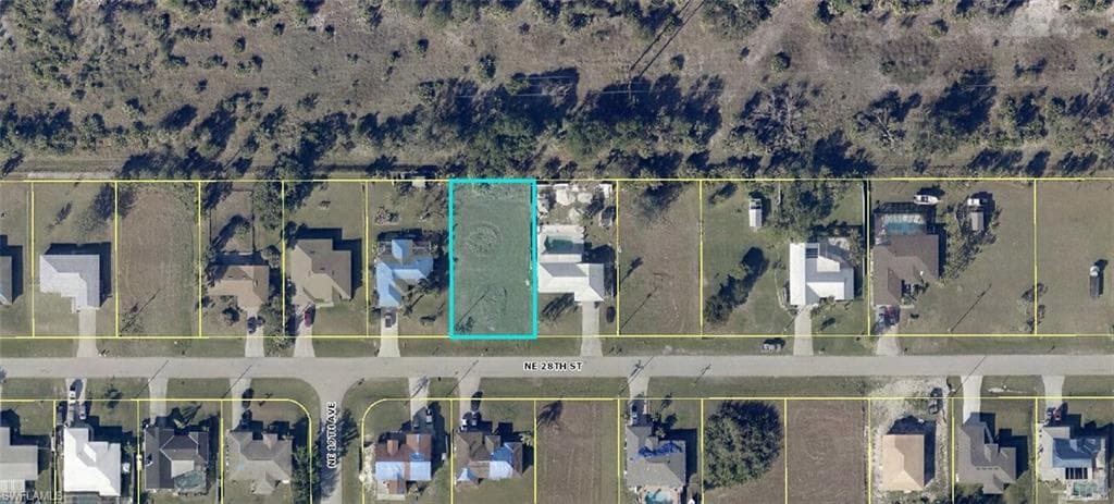 1907 NE 28th ST CAPE CORAL, FL 33909