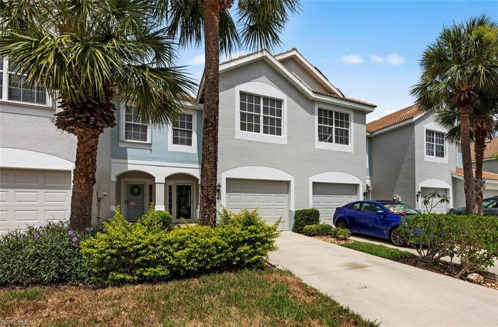 8390 Village Edge CIR 4 FORT MYERS, FL 33919