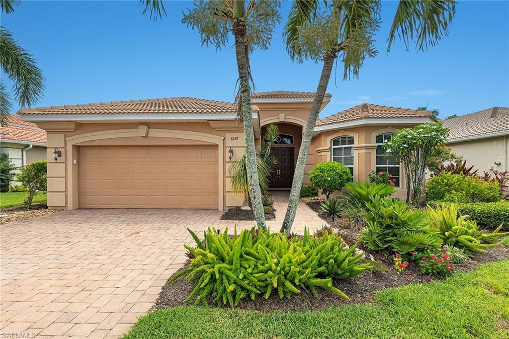8815 Largo Mar DR ESTERO, FL 33967