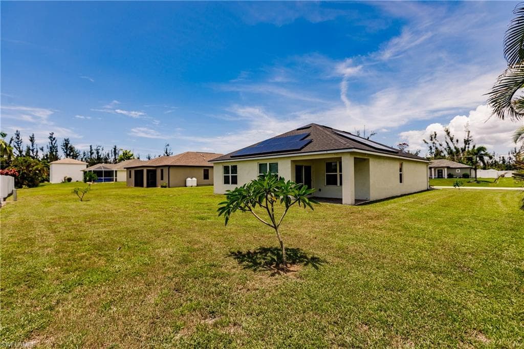 1904 10th TER CAPE CORAL, FL 33991