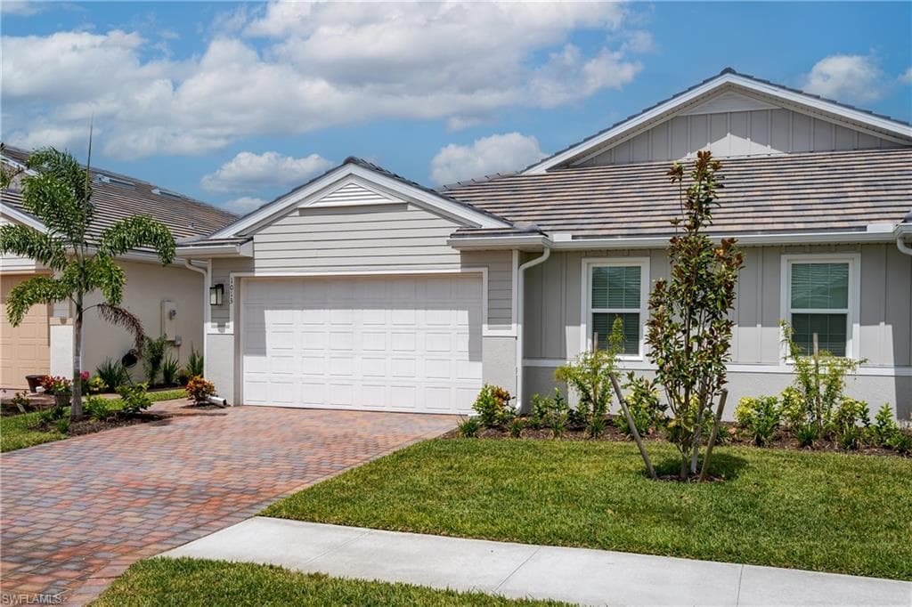 1013 Tranquil Brook DR NAPLES, FL 34114