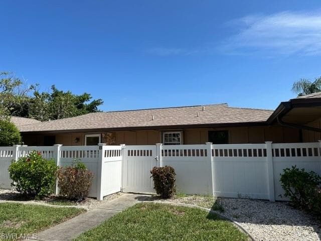 4301 Island CIR 2 FORT MYERS, FL 33919
