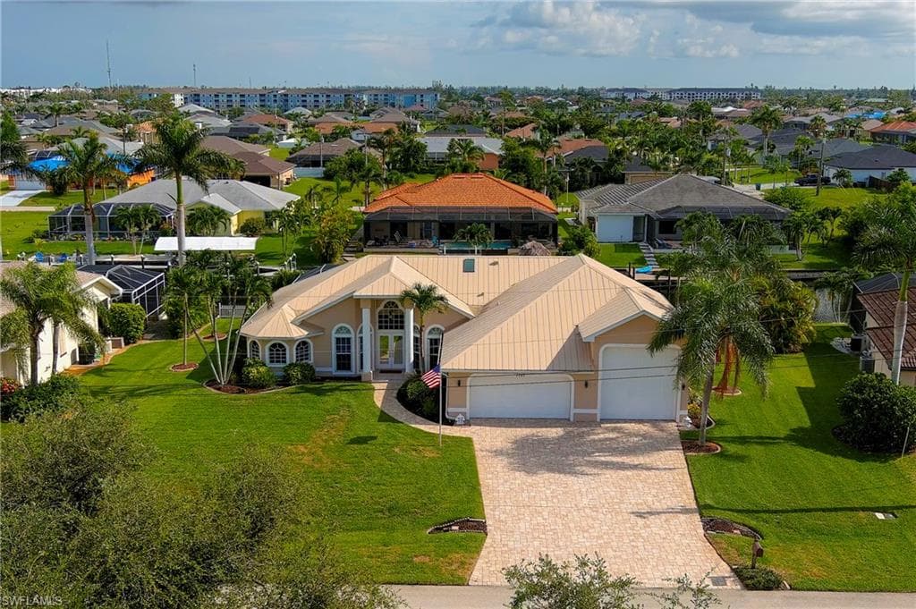 1727 SW 41st ST CAPE CORAL, FL 33914