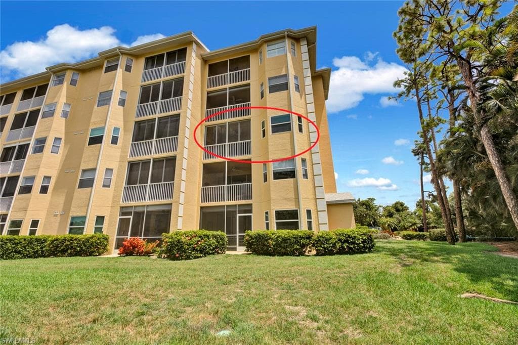19851 Breckenridge DR 301 ESTERO, FL 33928
