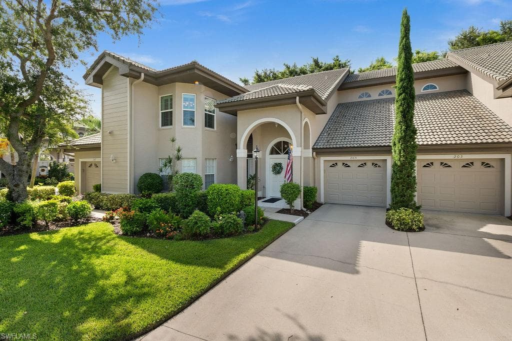 205 Via Perignon 2-3 NAPLES, FL 34119